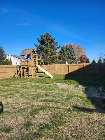 $365,000 | 2746 Northbridge Drive, Caledonia, WI 53404