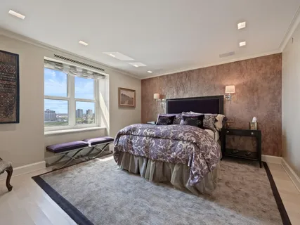 $4,100,000 | 2120 North Lincoln Park West, Unit 15, Chicago, IL 60614