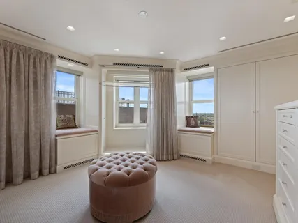 $4,100,000 | 2120 North Lincoln Park West, Unit 15, Chicago, IL 60614