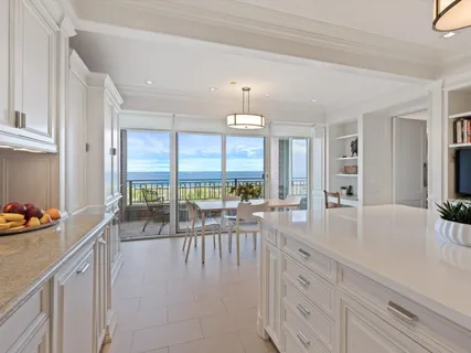 $4,100,000 | 2120 North Lincoln Park West, Unit 15, Chicago, IL 60614