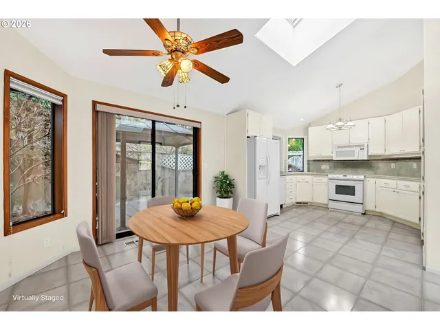 $339,500 | 3899 Colony Oaks Drive, Eugene, OR 97405