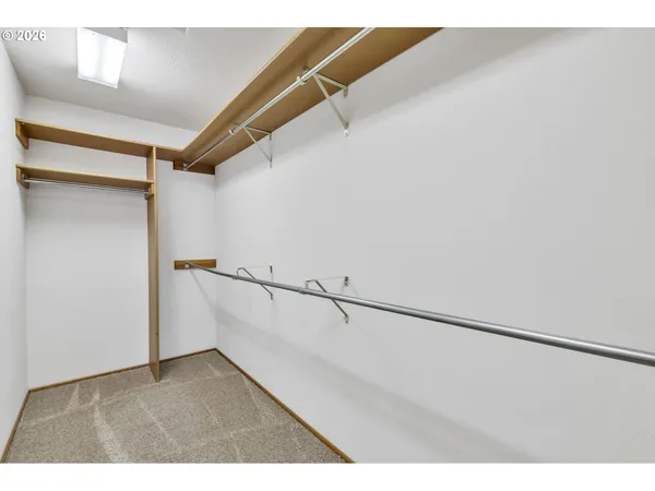 $325,000 | 3899 Colony Oaks Drive, Eugene, OR 97405