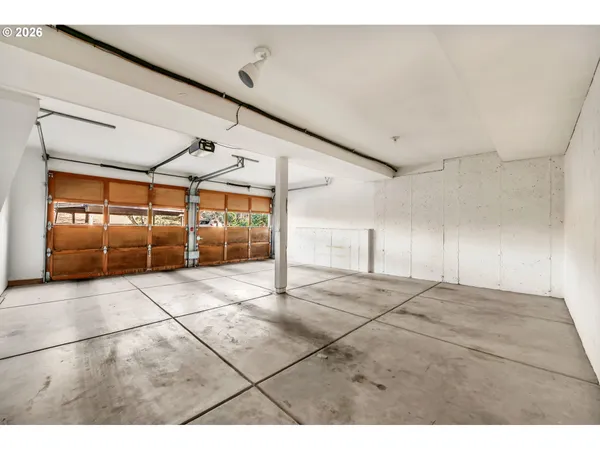 $325,000 | 3899 Colony Oaks Drive, Eugene, OR 97405