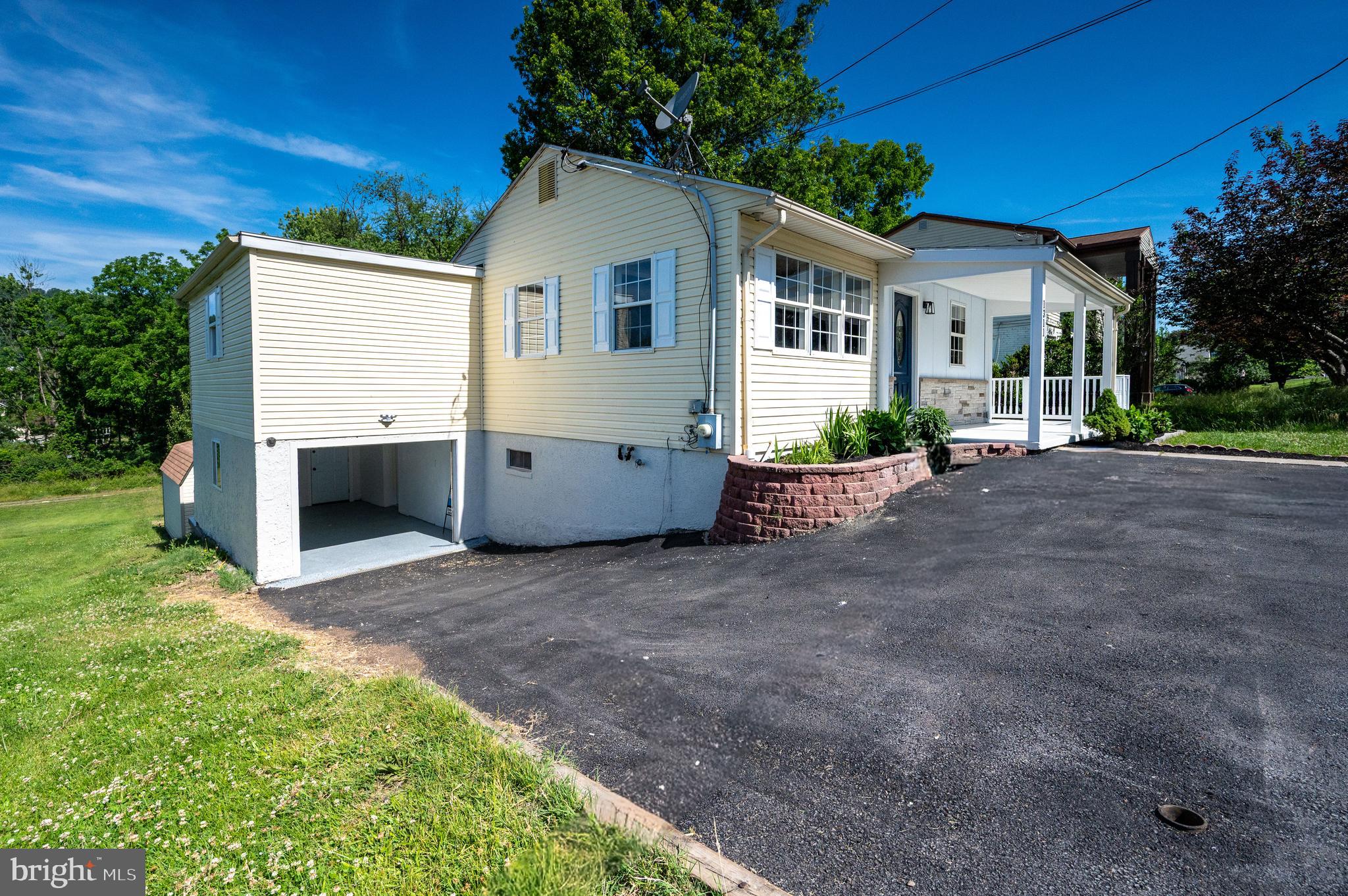 1311 Butter Lane Reading, PA 19606 - Photo 34 of 38