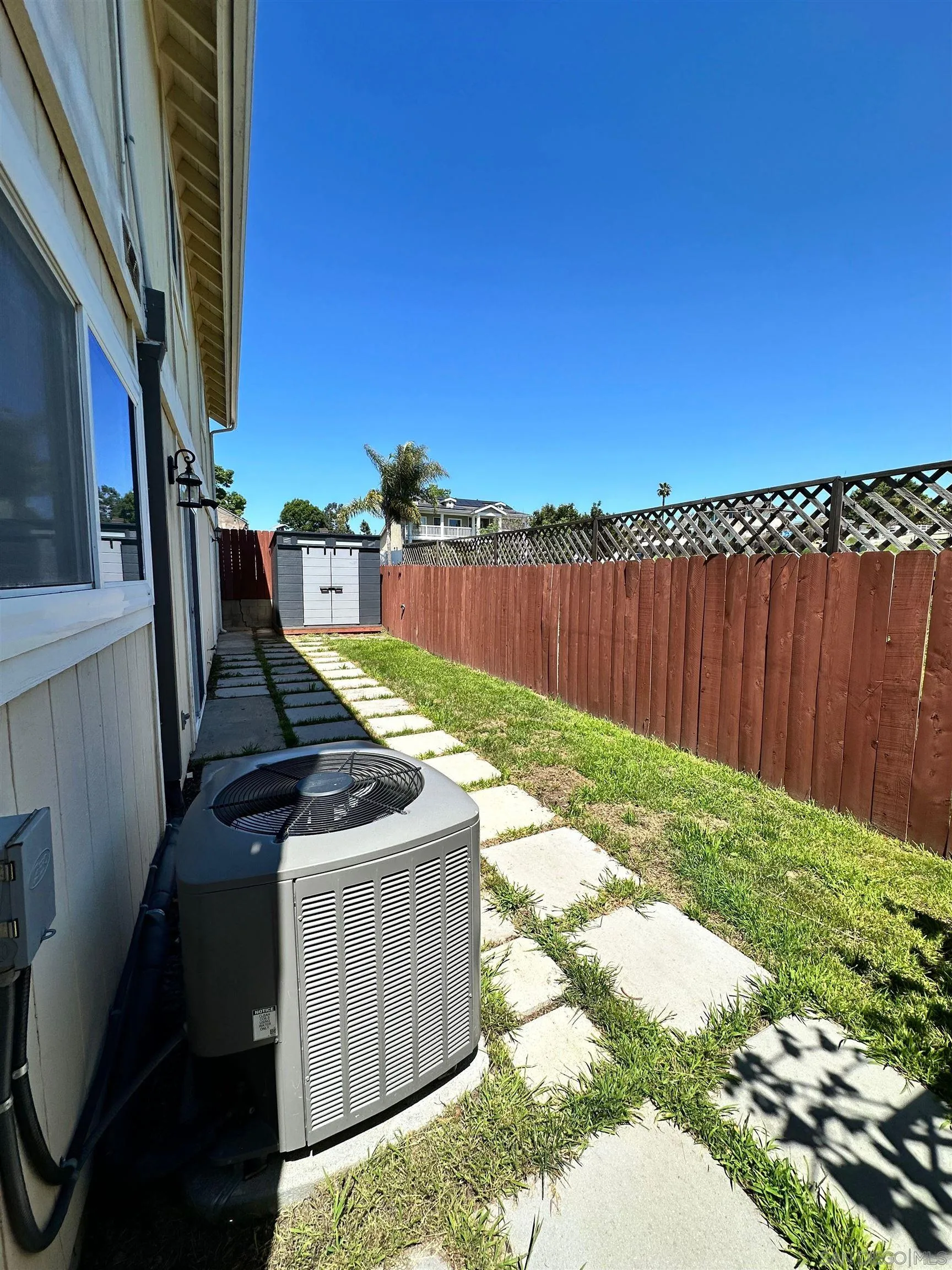 2275 Peppermint Lane Lemon Grove, CA 91945 - Photo 15 of 18