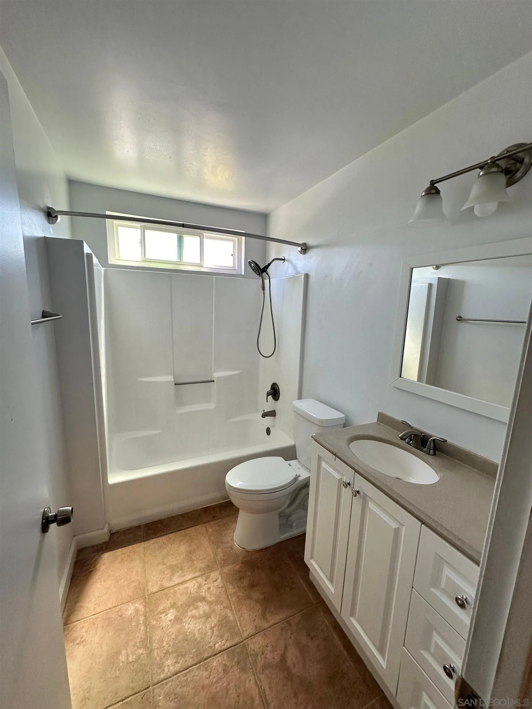 2275 Peppermint Lane Lemon Grove, CA 91945 - Photo 8 of 18