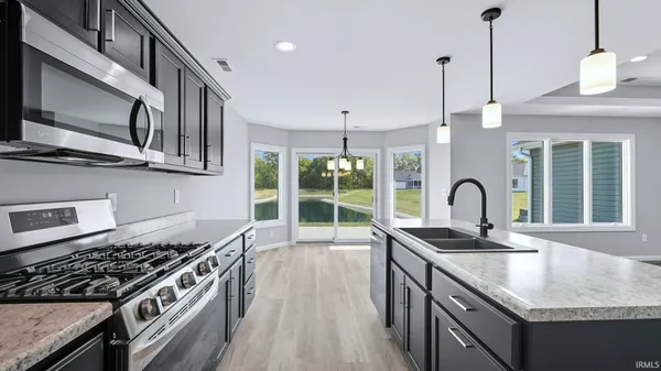 $359,900 | 15360 Brimwillow Drive, Huntertown, IN 46748