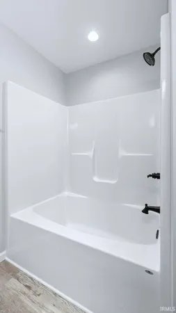 $359,900 | 15360 Brimwillow Drive, Huntertown, IN 46748