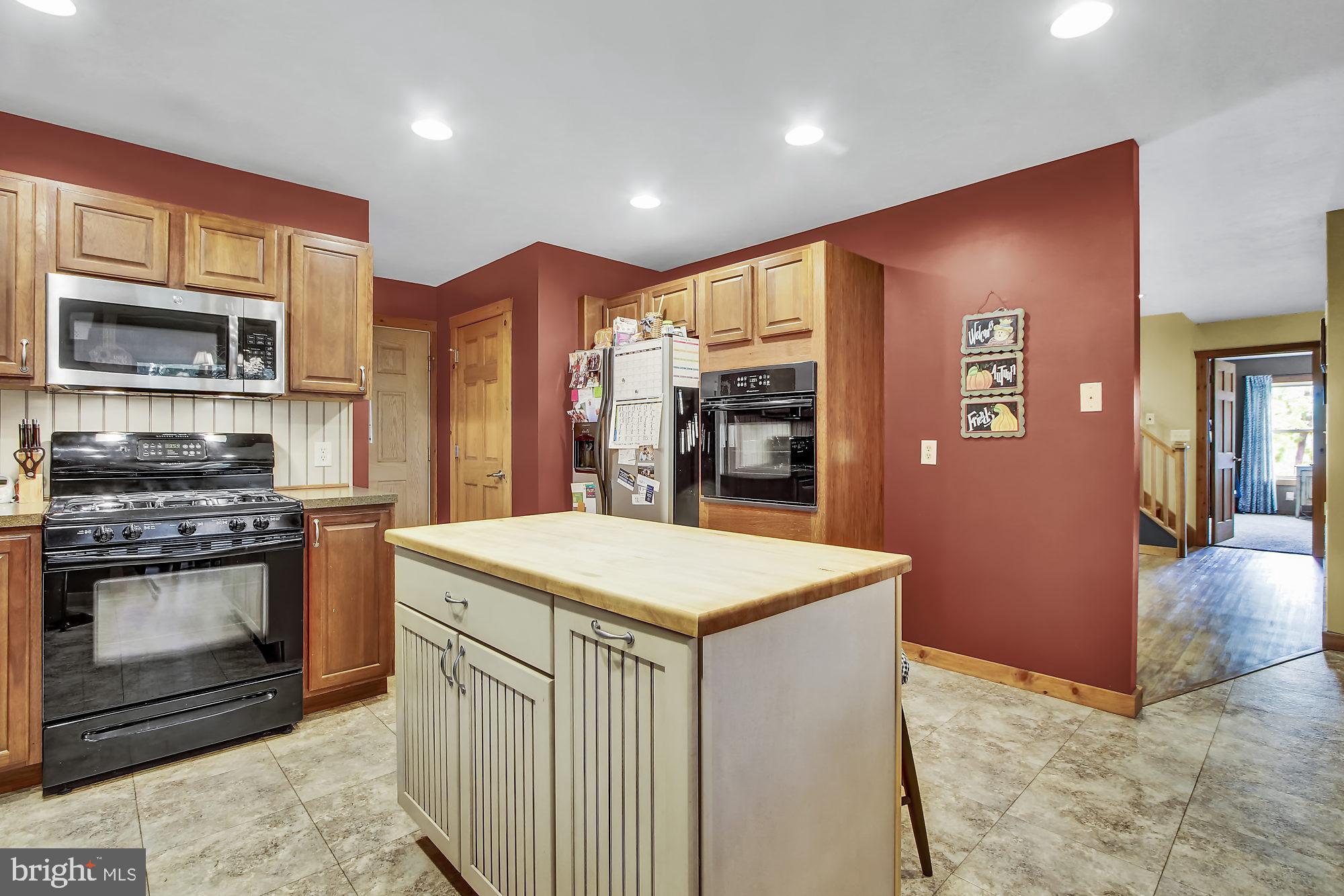205 Company Farm Road York Springs, PA 17372 - Photo 9 of 29 Gallery Image 9