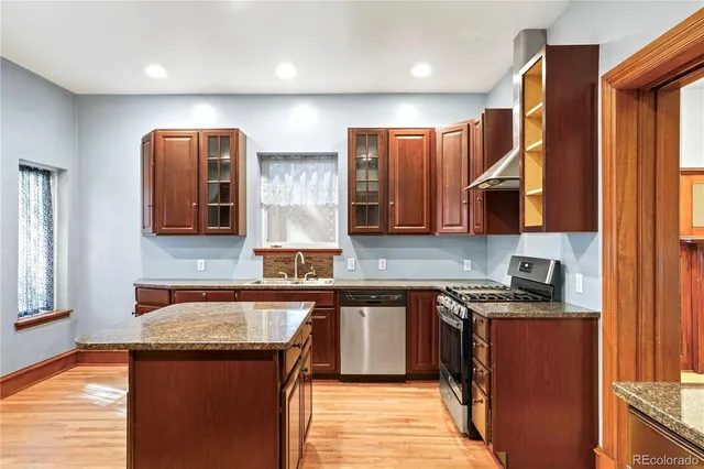 $5,000 | 840 Emerson Street, Unit 1, Denver, CO 80218