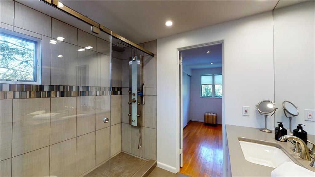 2416 Marbury Road Pittsburgh, PA 15221 - Photo 14 of 25 Gallery Image 14