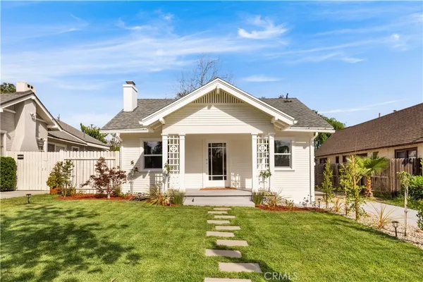 $1,300,000 | 1166 North El Molino Avenue, Pasadena, CA 91104