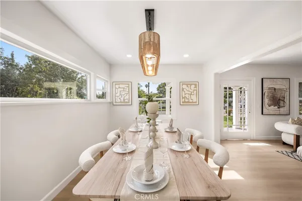 $1,300,000 | 1166 North El Molino Avenue, Pasadena, CA 91104