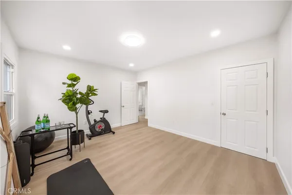 $1,300,000 | 1166 North El Molino Avenue, Pasadena, CA 91104