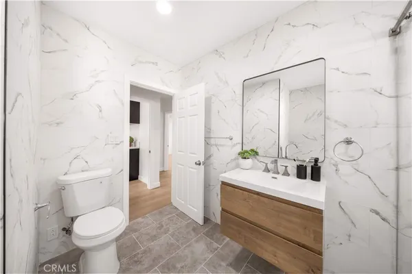 $1,300,000 | 1166 North El Molino Avenue, Pasadena, CA 91104