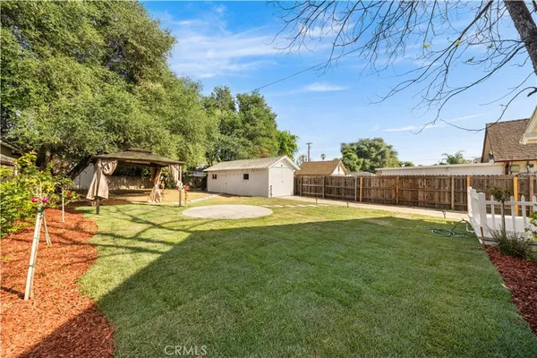 $1,300,000 | 1166 North El Molino Avenue, Pasadena, CA 91104