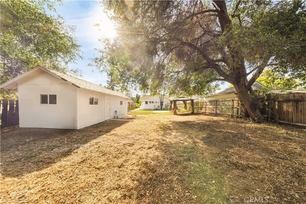 $1,300,000 | 1166 North El Molino Avenue, Pasadena, CA 91104