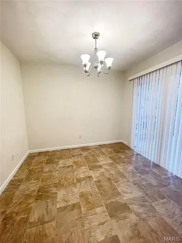 $890 | 525 Ponderosa Avenue, Unit 1, O'Fallon, IL 62269