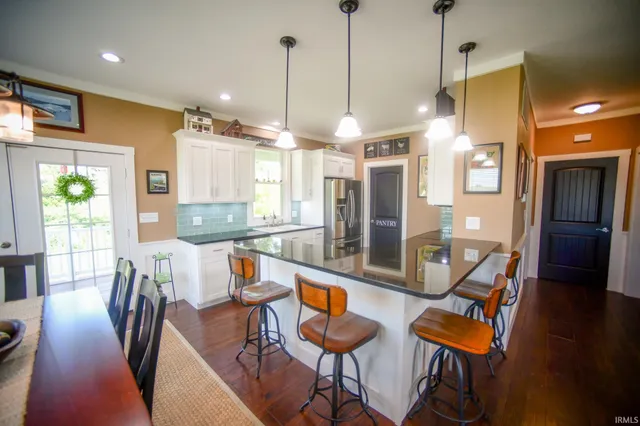 $499,000 | 5753 North Golf Course Road, Bicknell, IN 47512