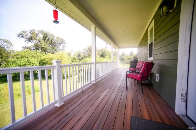 $499,000 | 5753 North Golf Course Road, Bicknell, IN 47512