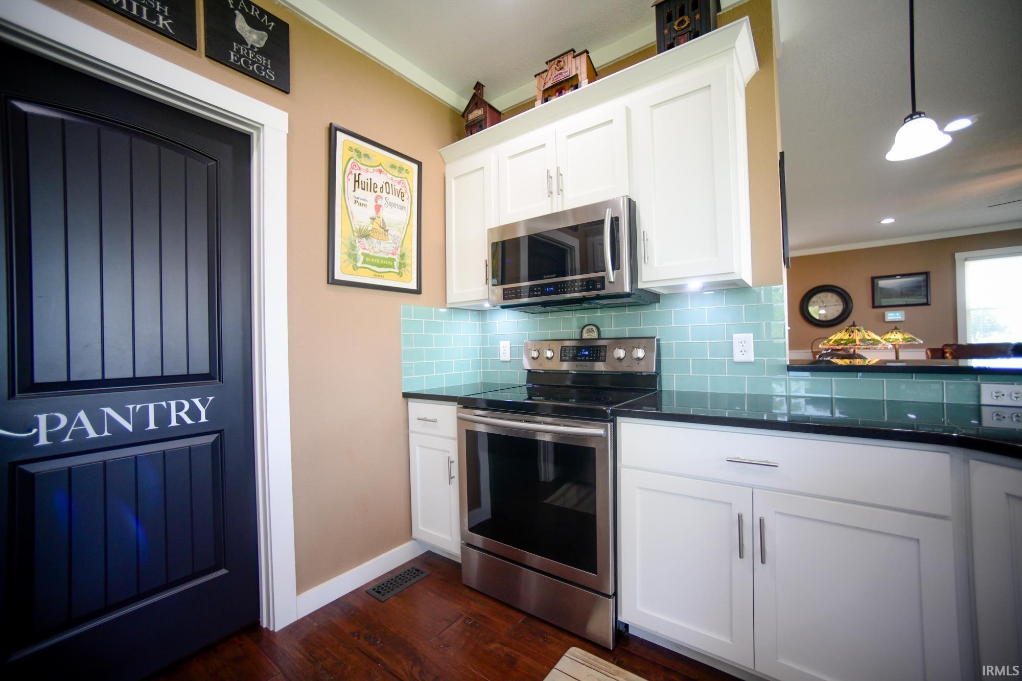 5753 North Golf Course Road Bicknell, IN 47512 - Photo 7 of 31