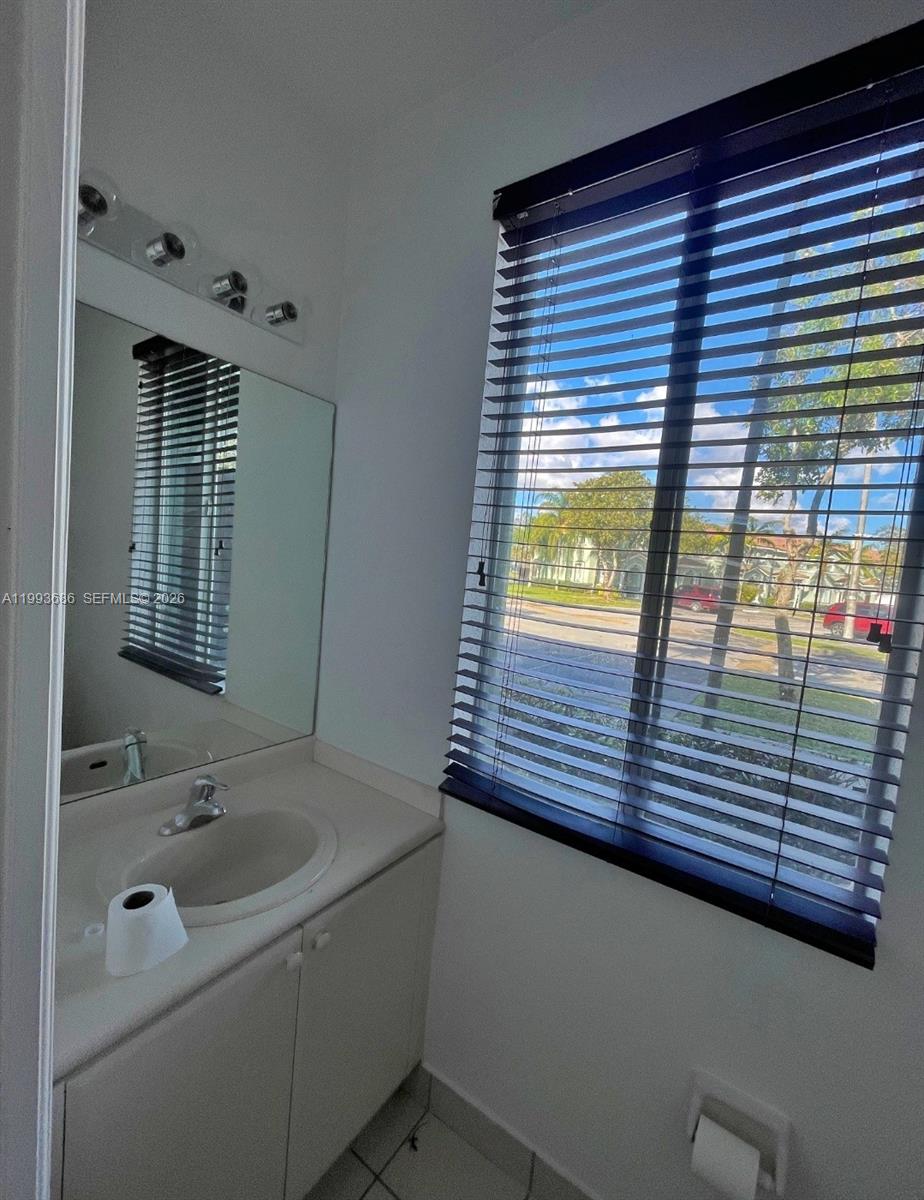2740 Southeast 15th Road, Unit 20 Homestead, FL 33035 - Photo 8 of 10