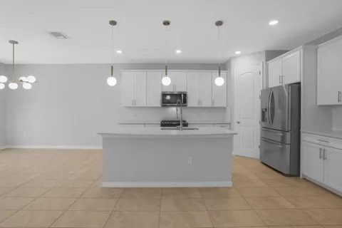 $799,990 | 8296 Vaulting Drive, Lake Worth, FL 33467