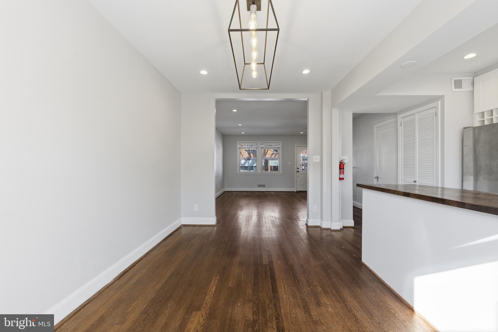 525 21st Street Northeast Washington, DC 20002 - Photo 10 of 24