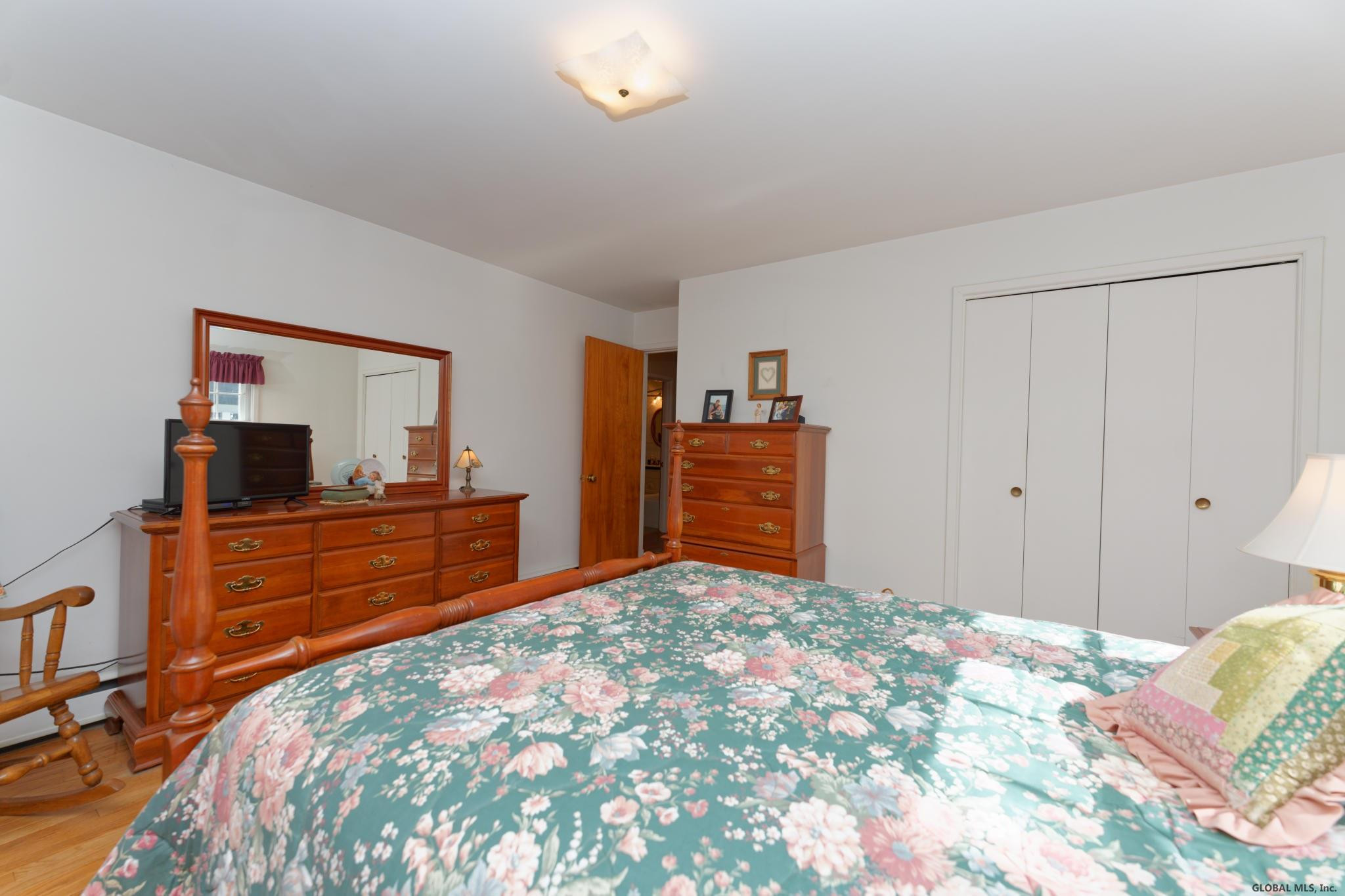 35 Douglas Road Bethlehem, NY 12054 - Photo 20 of 38 Photo 20
