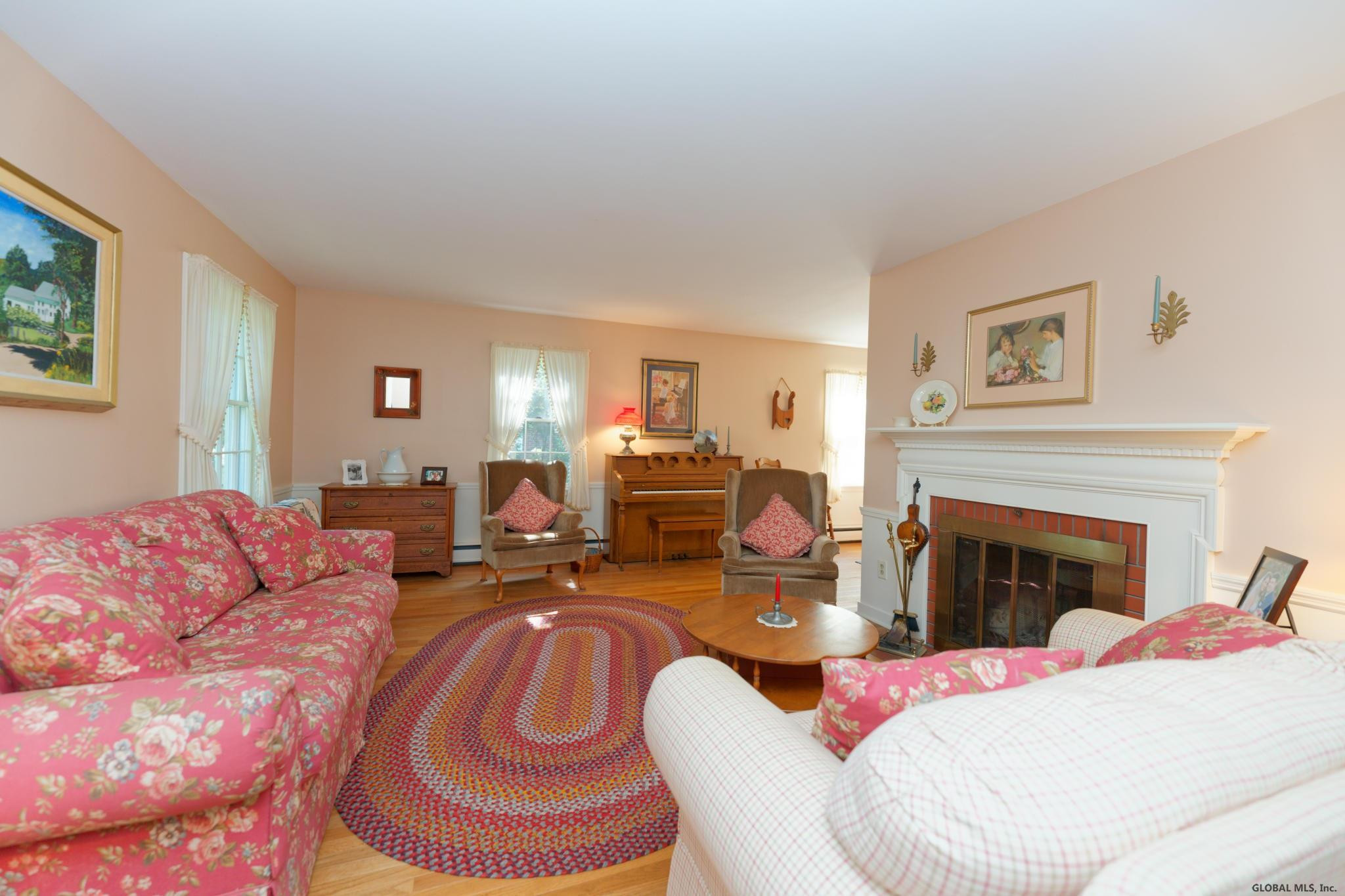 35 Douglas Road Bethlehem, NY 12054 - Photo 8 of 38 Photo 8