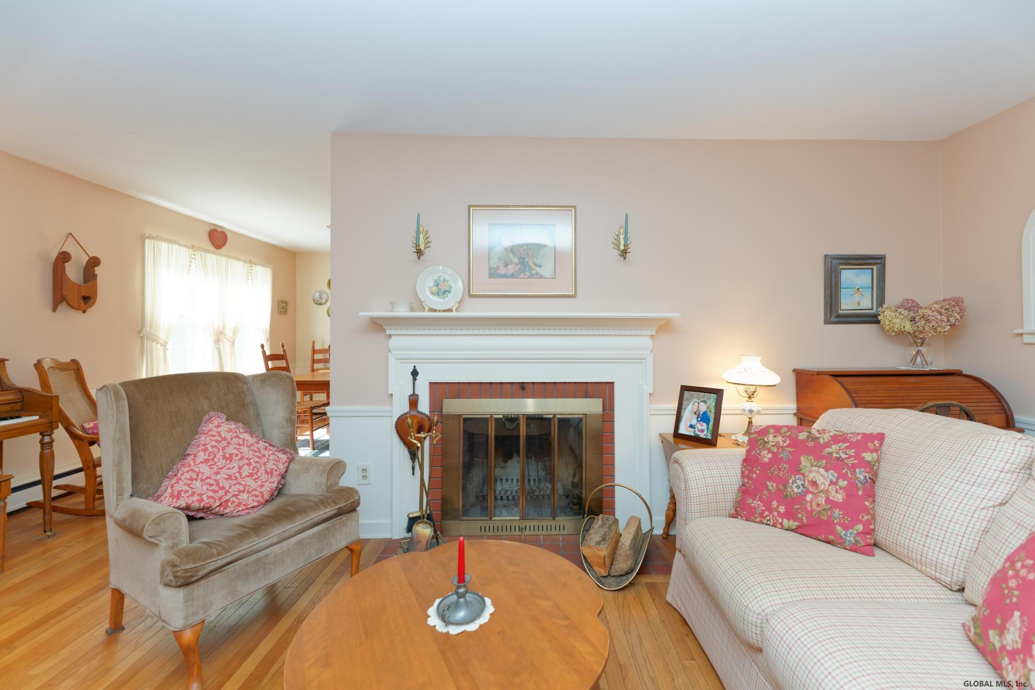 35 Douglas Road Bethlehem, NY 12054 - Photo 9 of 38 Photo 9