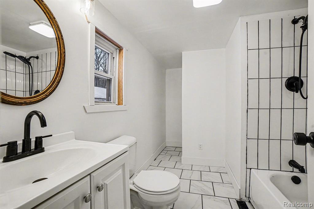 250 South Leaton Road Mount Pleasant, MI 48858 - Photo 7 of 18