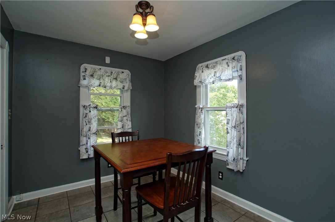 1184 Hampton Road Kent, OH 44240 - Photo 6 of 20 Gallery Image 6