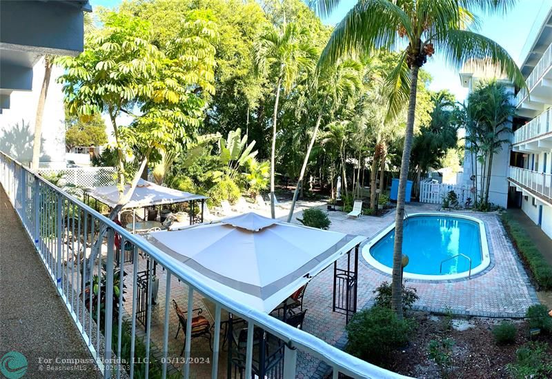 1407 Northeast 56th St Unit 404  