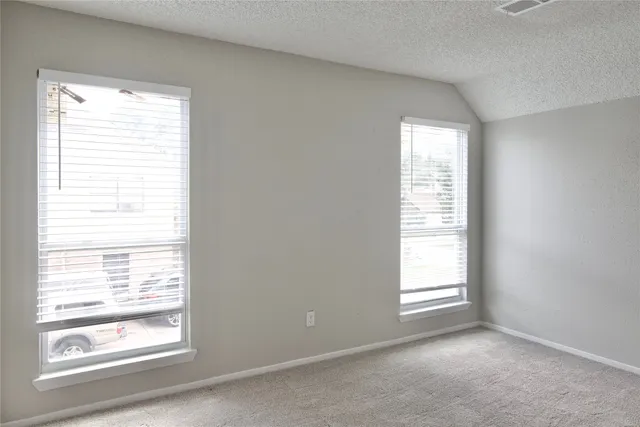 $319,900 | 5111 Pinewilde Drive, Houston, TX 77066