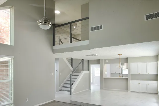 $319,900 | 5111 Pinewilde Drive, Houston, TX 77066