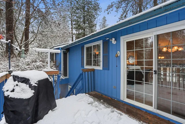 $450,000 | 4814 East Peone Pines Drive, Mead, WA 99021