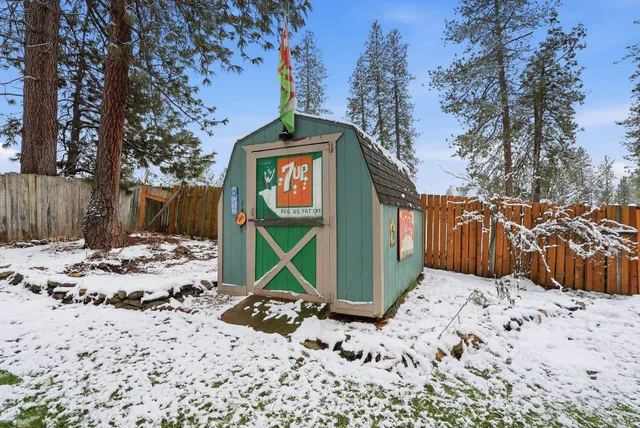 $450,000 | 4814 East Peone Pines Drive, Mead, WA 99021