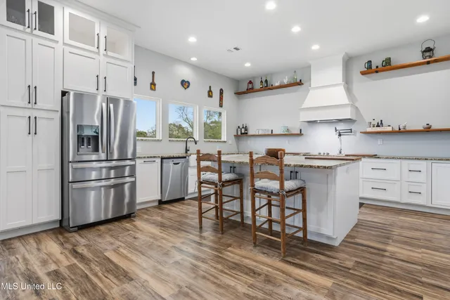 $615,000 | 92 Sam Davis Drive, Perkinston, MS 39573