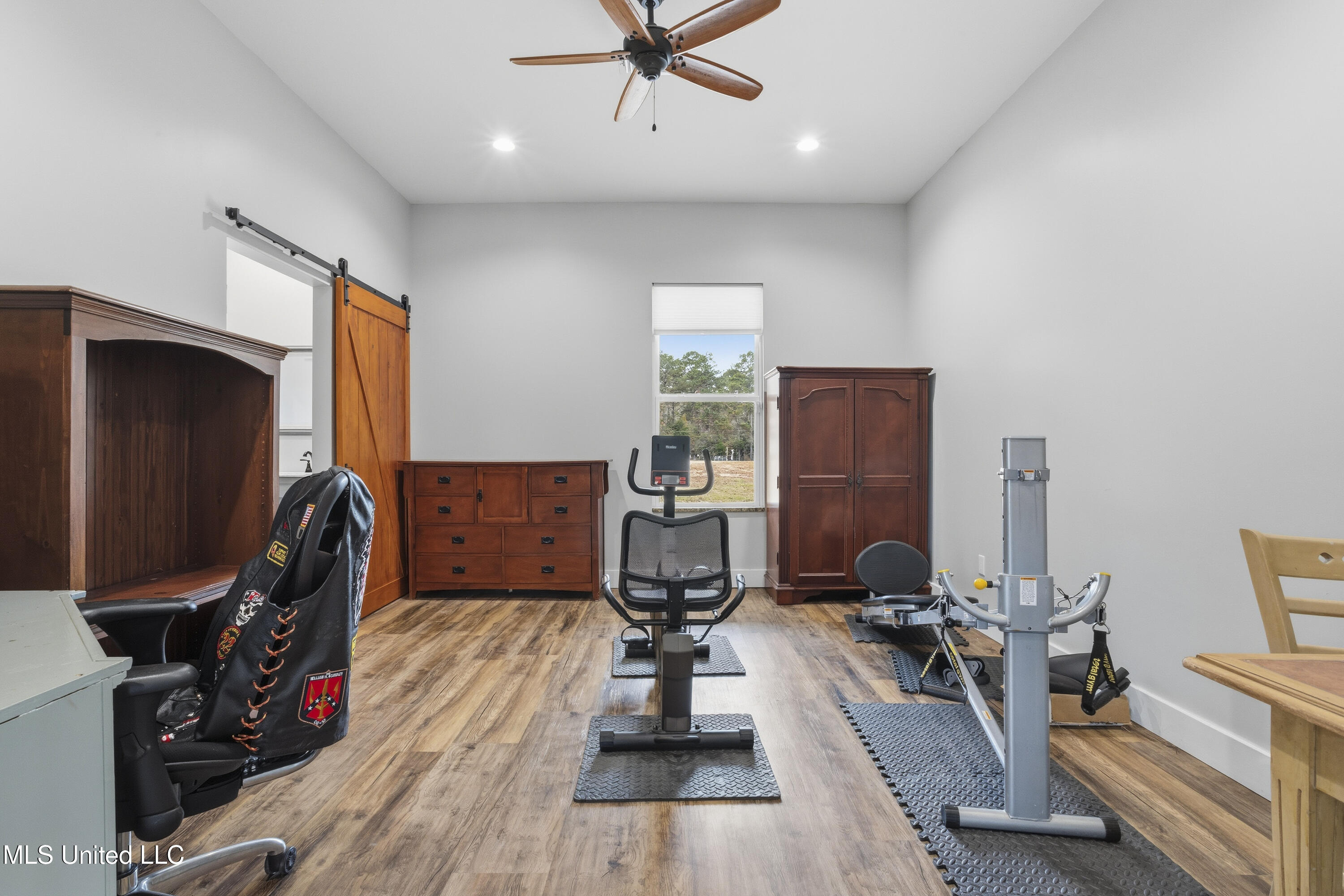 92 Sam Davis Drive Perkinston, MS 39573 - Photo 24 of 87 Office