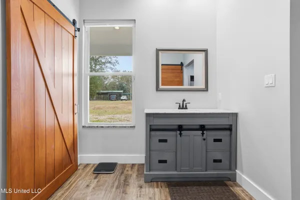 $614,000 | 92 Sam Davis Drive, Perkinston, MS 39573