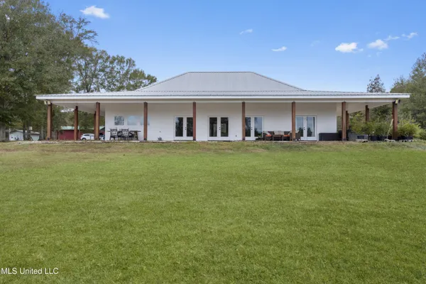 $615,000 | 92 Sam Davis Drive, Perkinston, MS 39573