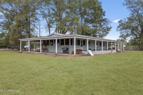 $615,000 | 92 Sam Davis Drive, Perkinston, MS 39573