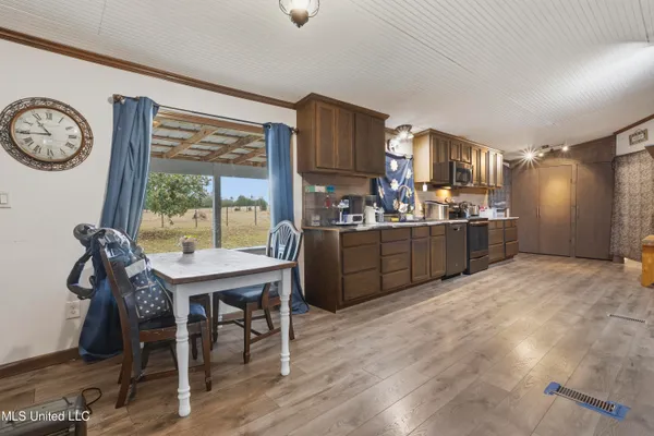 $614,000 | 92 Sam Davis Drive, Perkinston, MS 39573