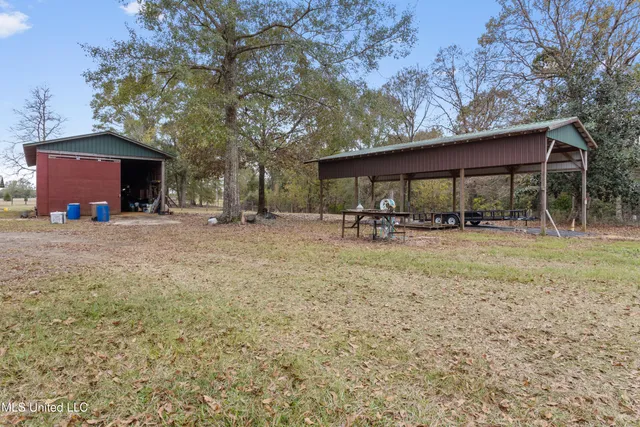 $615,000 | 92 Sam Davis Drive, Perkinston, MS 39573