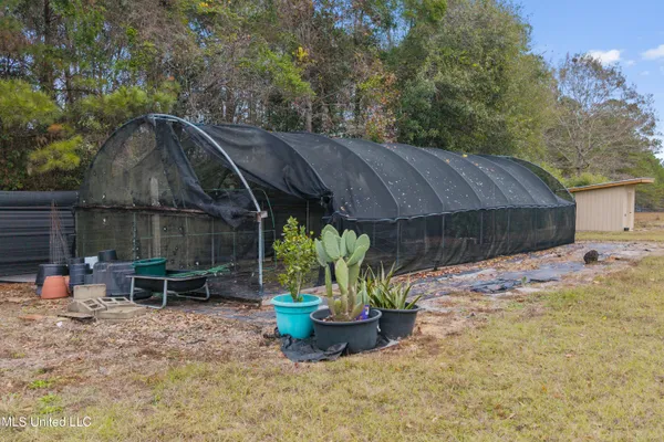 $615,000 | 92 Sam Davis Drive, Perkinston, MS 39573