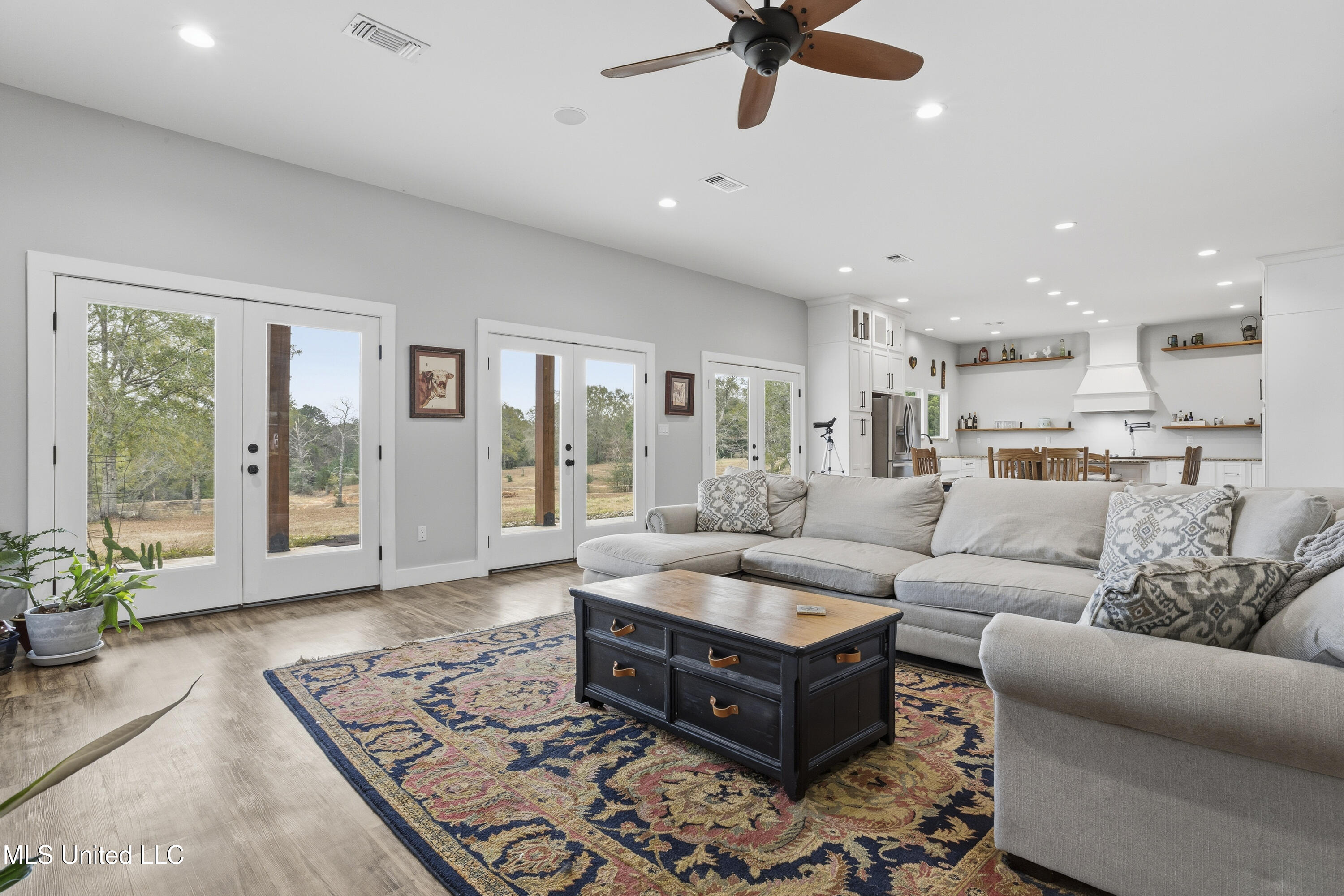 92 Sam Davis Drive Perkinston, MS 39573 - Photo 10 of 87 Living Area