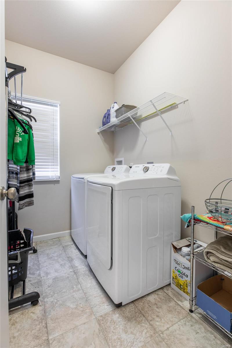 3405 Maple Ridge Drive Wood River, IL 62095 - Photo 12 of 31 Gallery Image 12
