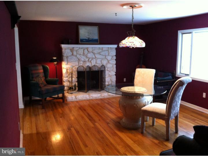 1367 Eddowes Road Warminster, PA 18974 - Photo 5 of 11 Gallery Image 5