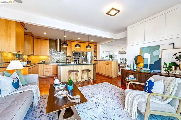 $1,745,000 | 935 Grizzly Peak Boulevard, Berkeley, CA 94708